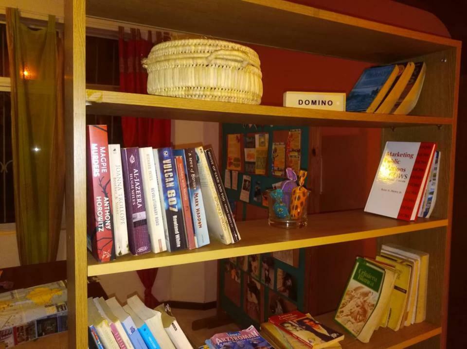 מינדלו Simabo'S Backpackers' Hostel מראה חיצוני תמונה