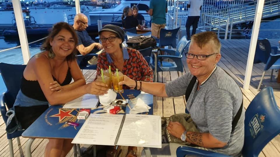 מינדלו Simabo'S Backpackers' Hostel מראה חיצוני תמונה